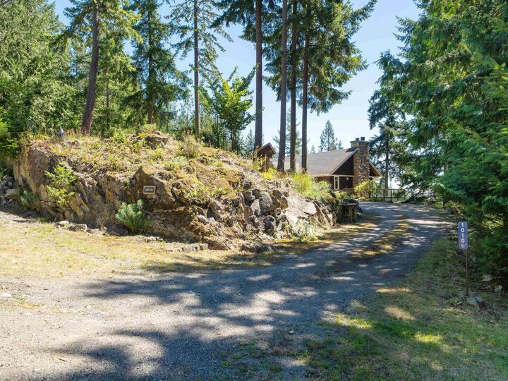 Property Photo:  1010 Cowan Point Drive  BC V0N 1G2 