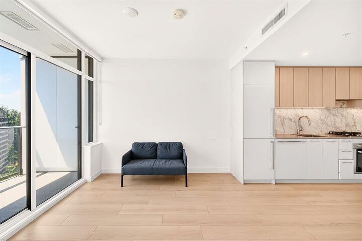 Property Photo:  6468 Willingdon Avenue 13xx  BC V5H 0L3 