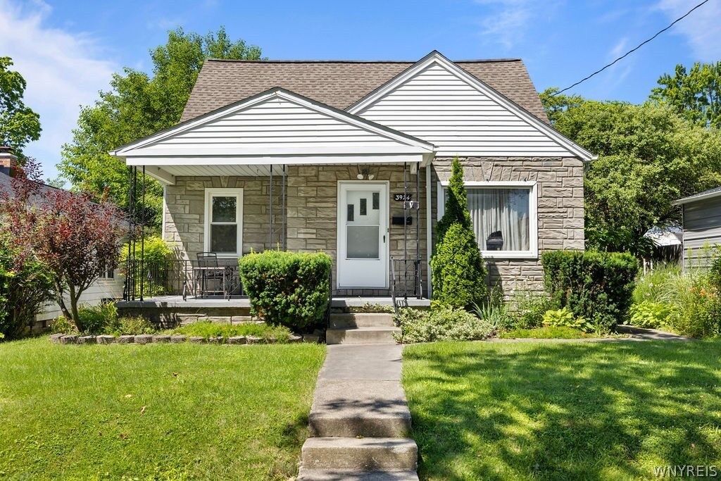 Property Photo:  3924 Bell Street  NY 14305 