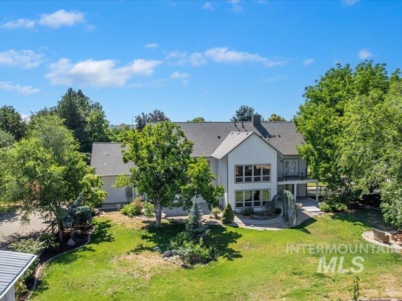Property Photo:  3040 N Duane Dr  ID 83646 