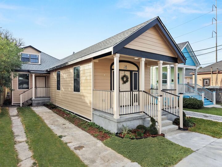 Property Photo: 2322 Allen St LA 70119