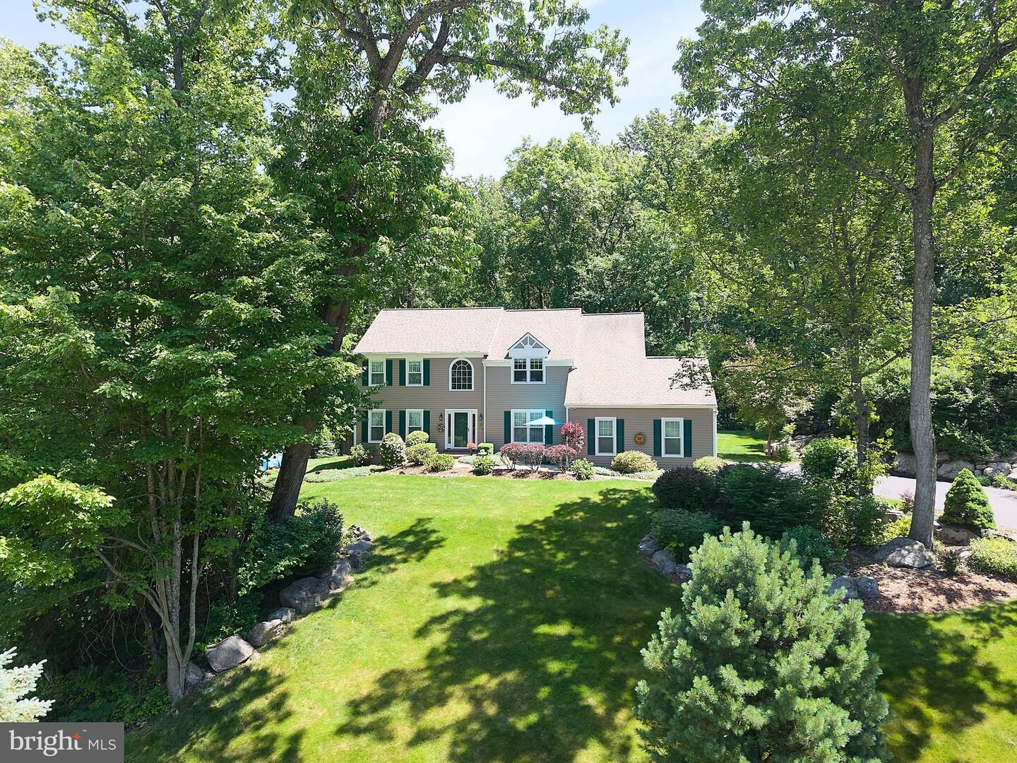 Property Photo: 514 Foxclove Circle PA 19343
