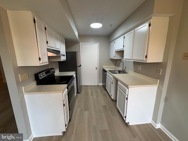 Property Photo:  14904 McKisson Court E  MD 20906 