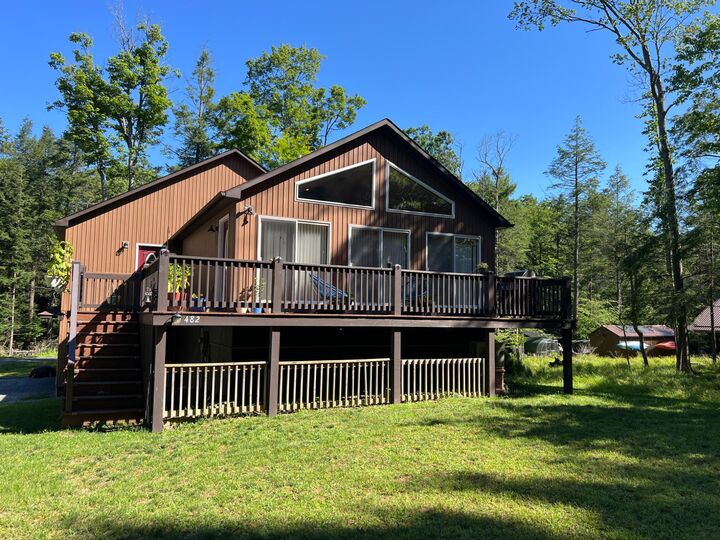 Property Photo:  482 Red Oak  PA 16640 