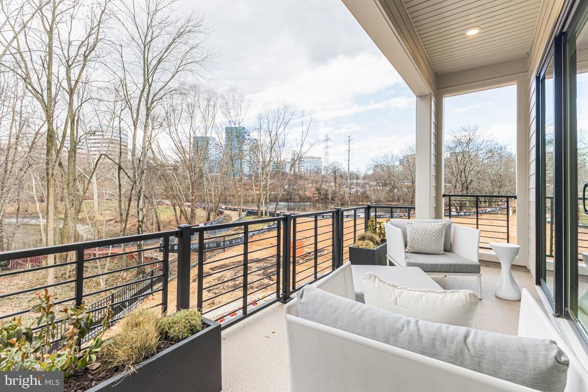Property Photo:  11599 Patriotic Lane  VA 20190 