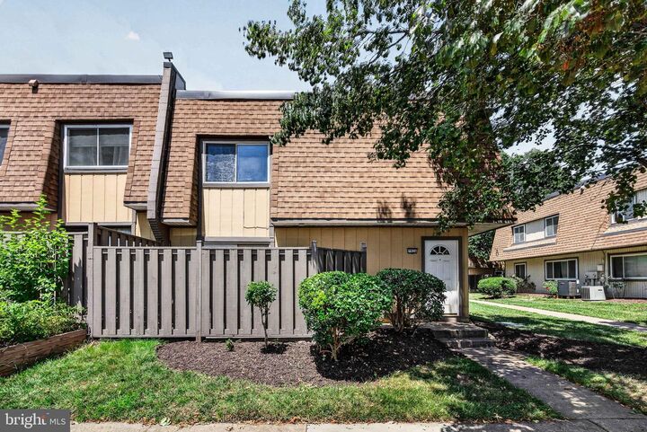 Property Photo:  7926 San Leandro Place A  VA 22309 