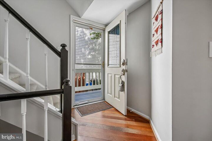 Property Photo:  11194 Silentwood Lane  VA 20191 