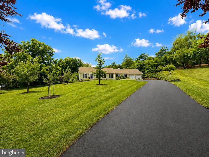 Property Photo: 105 Derby Court WV 25403