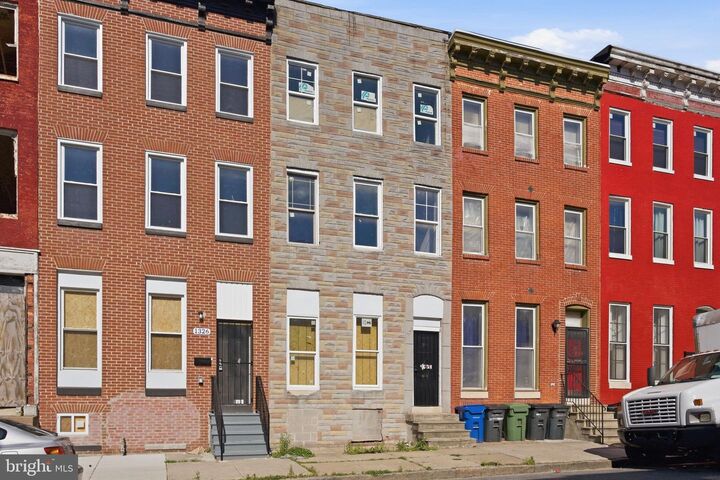 Property Photo: 1328 N Carey Street MD 21217