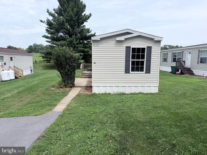 Property Photo: 901 S Spring Garden Street Lot 37 PA 17015