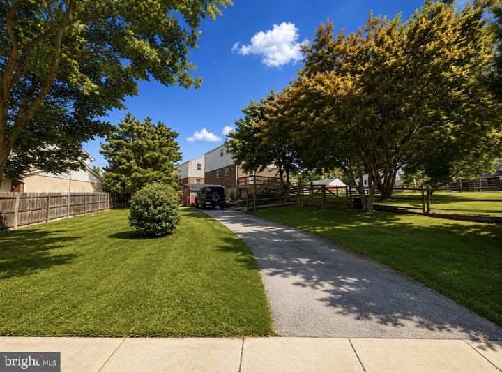 Property Photo:  256 W Beidler Road  PA 19406 