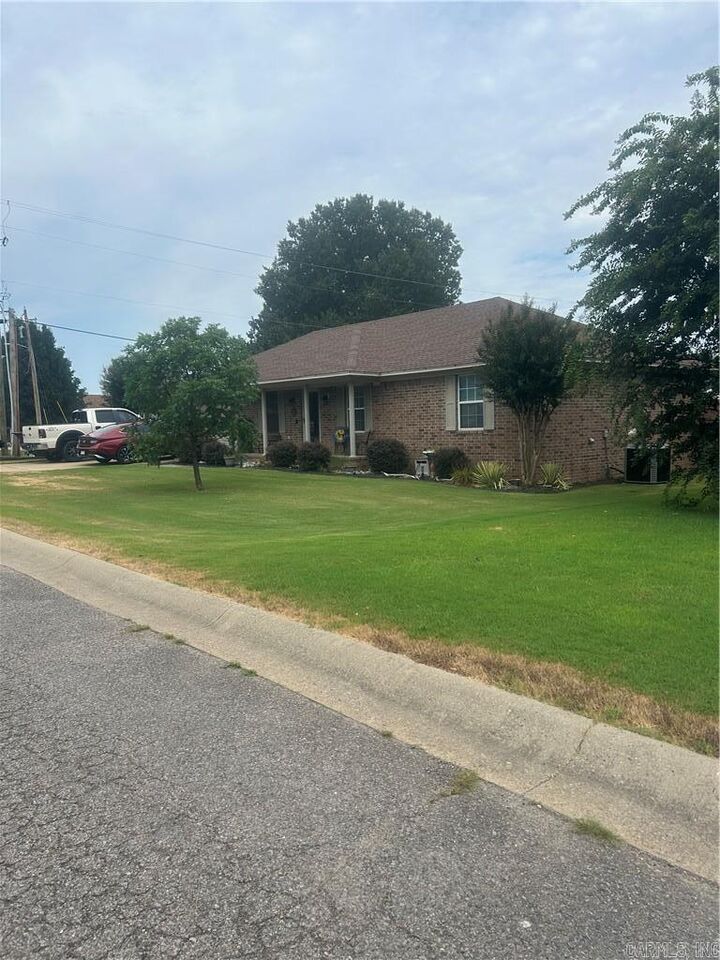 Property Photo: 3 Sunflower Dr AR 72858