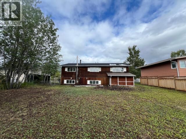 Property Photo:  230 Dawson Drive  YT Y0B 1K0 