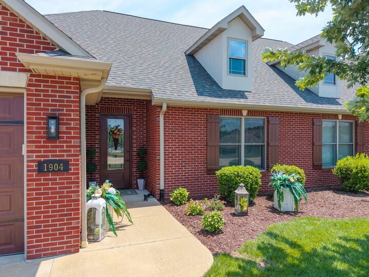 Property Photo: 1904 Talco Dr MO 65201