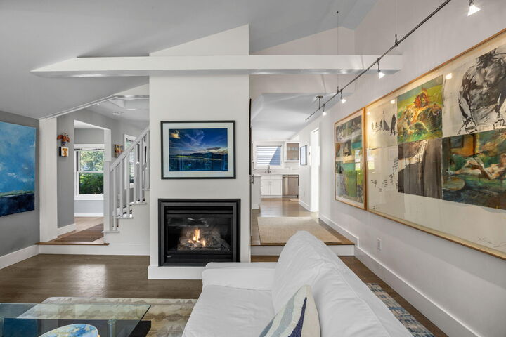 Property Photo:  73 Franklin Street Unit 1  MA 02657 