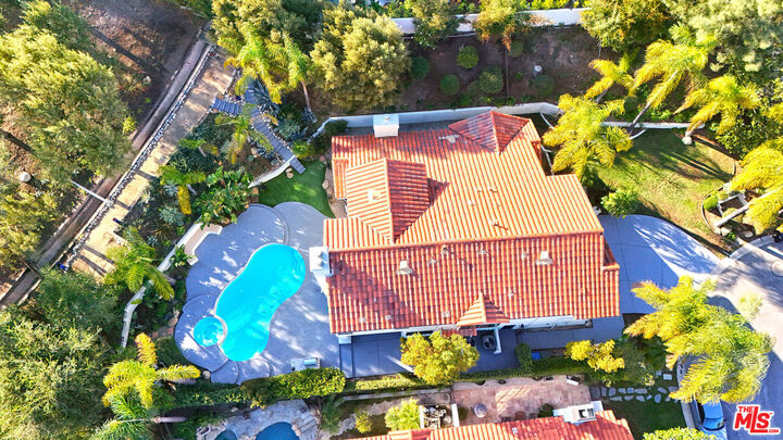 Property Photo: 5566 Spring Hill Ct CA 91362