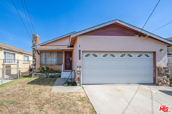 Property Photo:  3229 W 108th St  CA 90303 