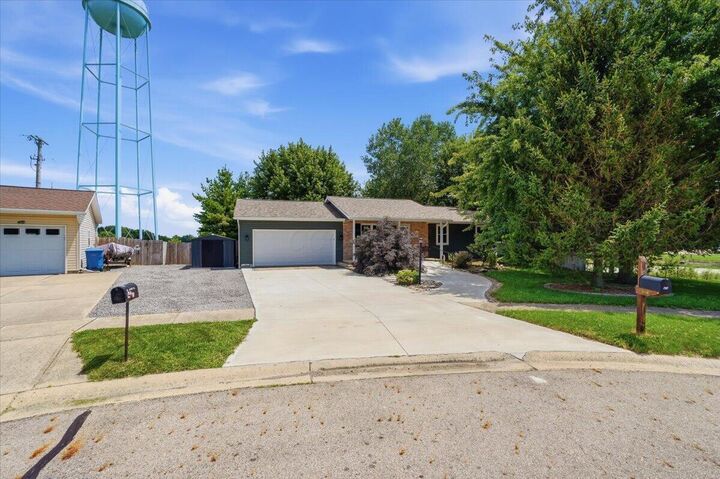 Property Photo:  49 Lloyd Drive  OH 43060 