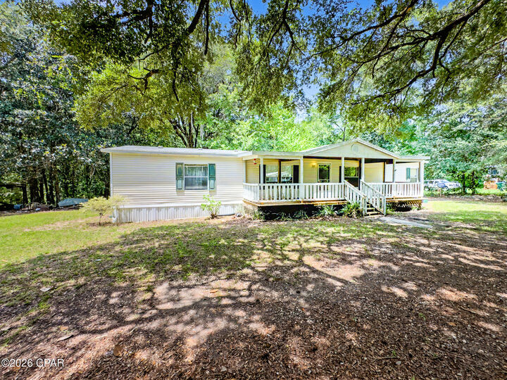 Property Photo: 164 Talquin Hideaway Road FL 32351