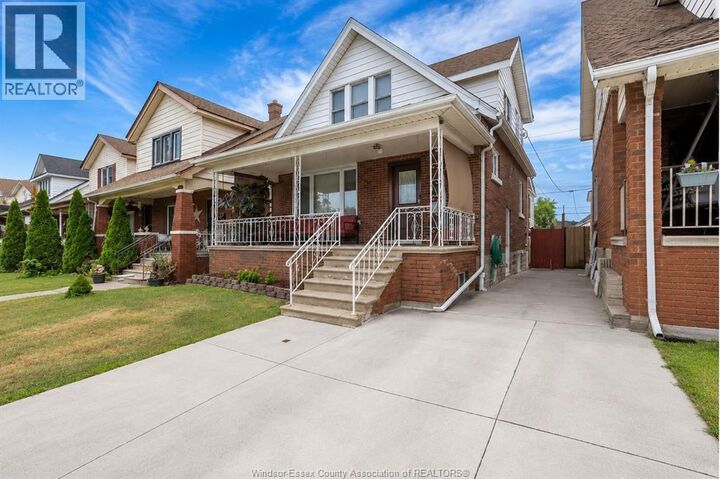 Property Photo:  1163 Louis Avenue  ON N9A 1Y1 