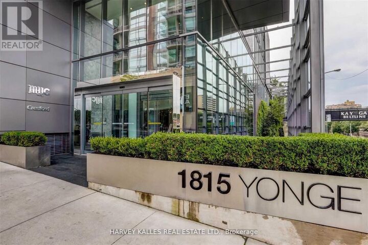 Property Photo: 1815 Yonge Street 2502 ON M4T 2A4