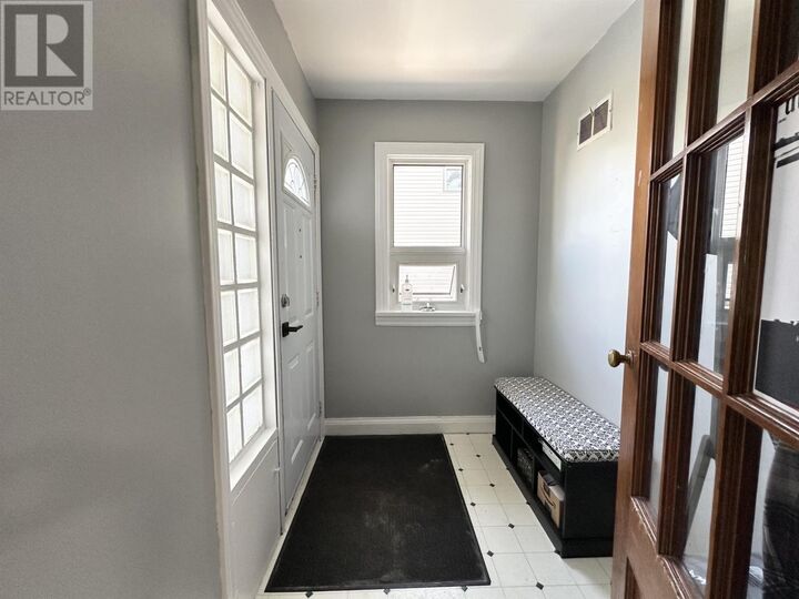 Property Photo:  219 McCulloch St  ON P7A 2L3 