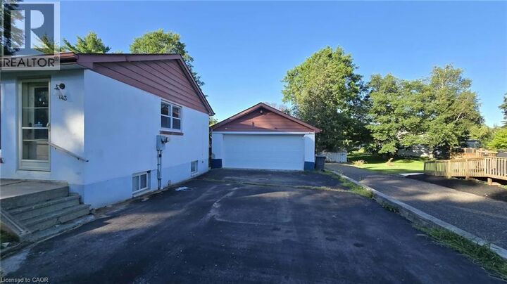 Property Photo: 143 Confederation Street ON L7G 3S3