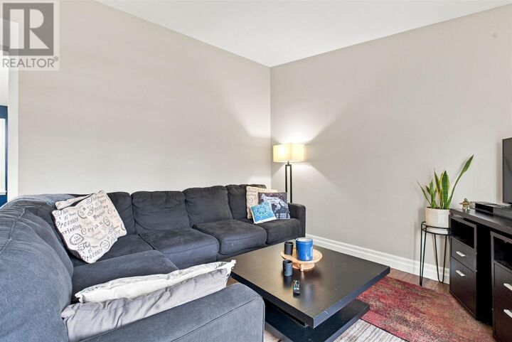 Property Photo:  128 Boehmer Blvd  ON P6B 5B9 