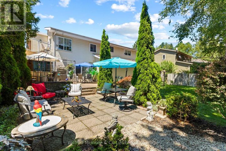 Property Photo: 298 Albert Street South ON N0H 2L0