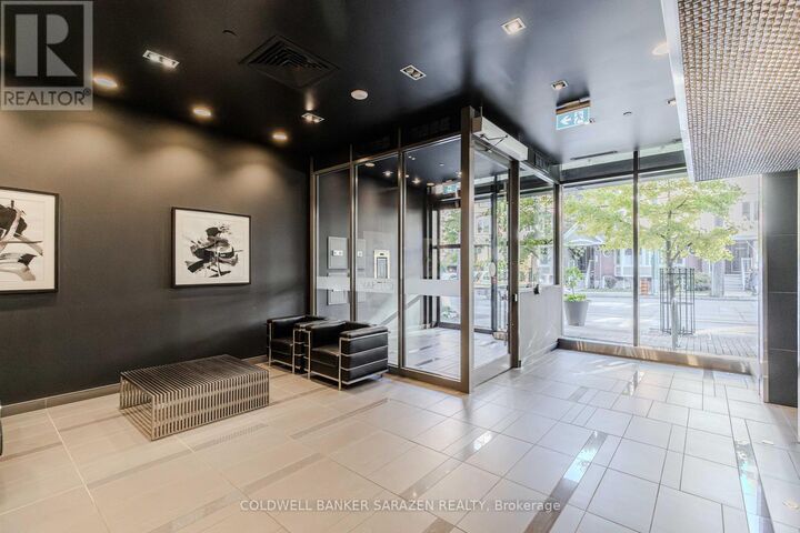 Property Photo: 224 Lyon Street North 1308 ON K1R 0C1