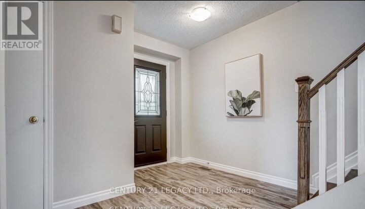 Property Photo:  339 Lewis Drive West Upper  ON L9W 4P8 