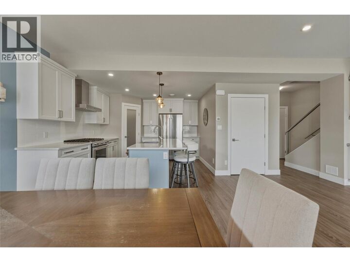 Property Photo: 1804 46 Avenue 2 BC V1T 3P5