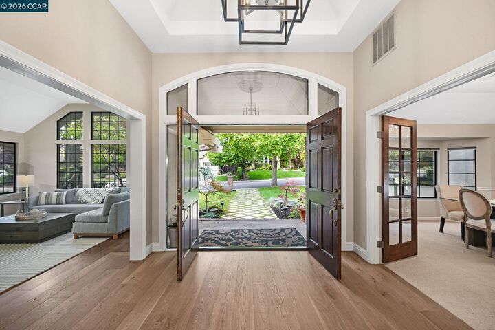 Property Photo:  85 Trish Ct  CA 94506 