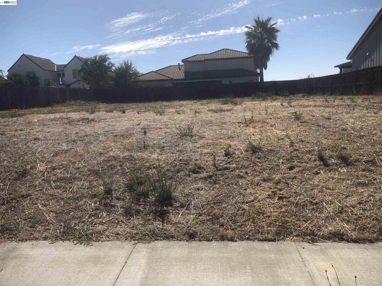 Property Photo:  2252 Somerset Cir  CA 95776 