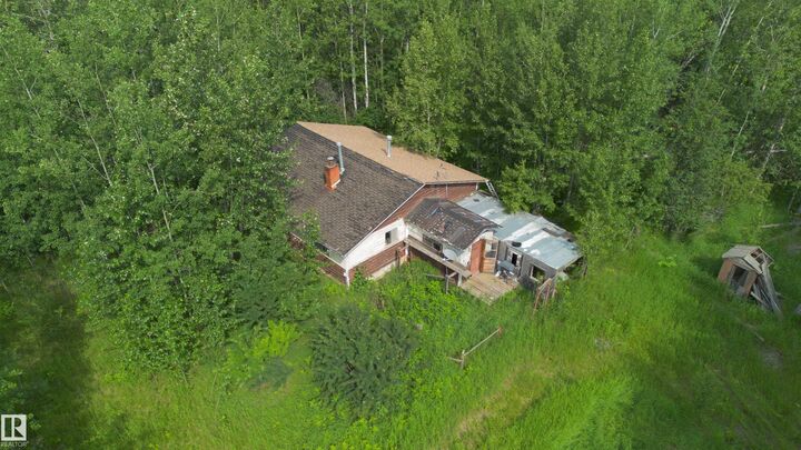 23412 Twp Rd 613A — photo 1
