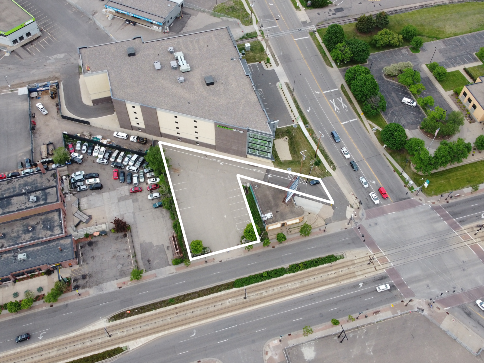 Property Photo:  2119 University Avenue W  MN 55114 