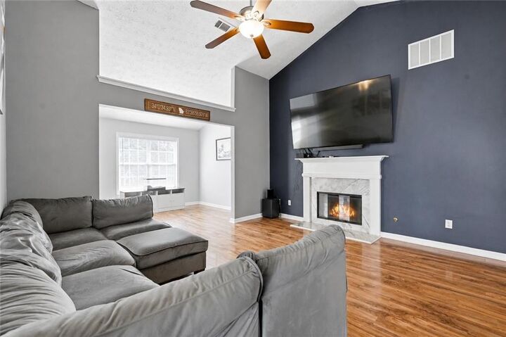 Property Photo:  1684 Amhearst Walk Road  GA 30043 