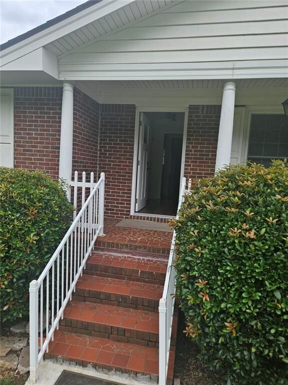 Property Photo:  1148 Marifran Drive NE 1148  GA 30094 