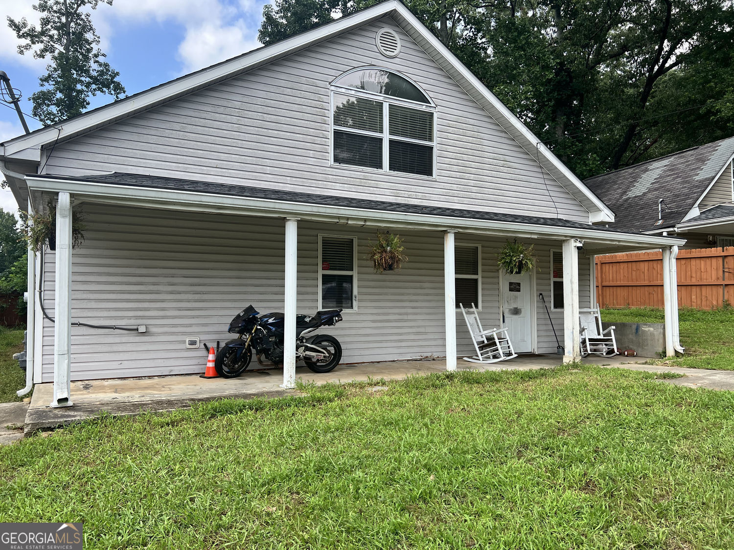 Property Photo: 4004 Campbellton Road SW GA 30331