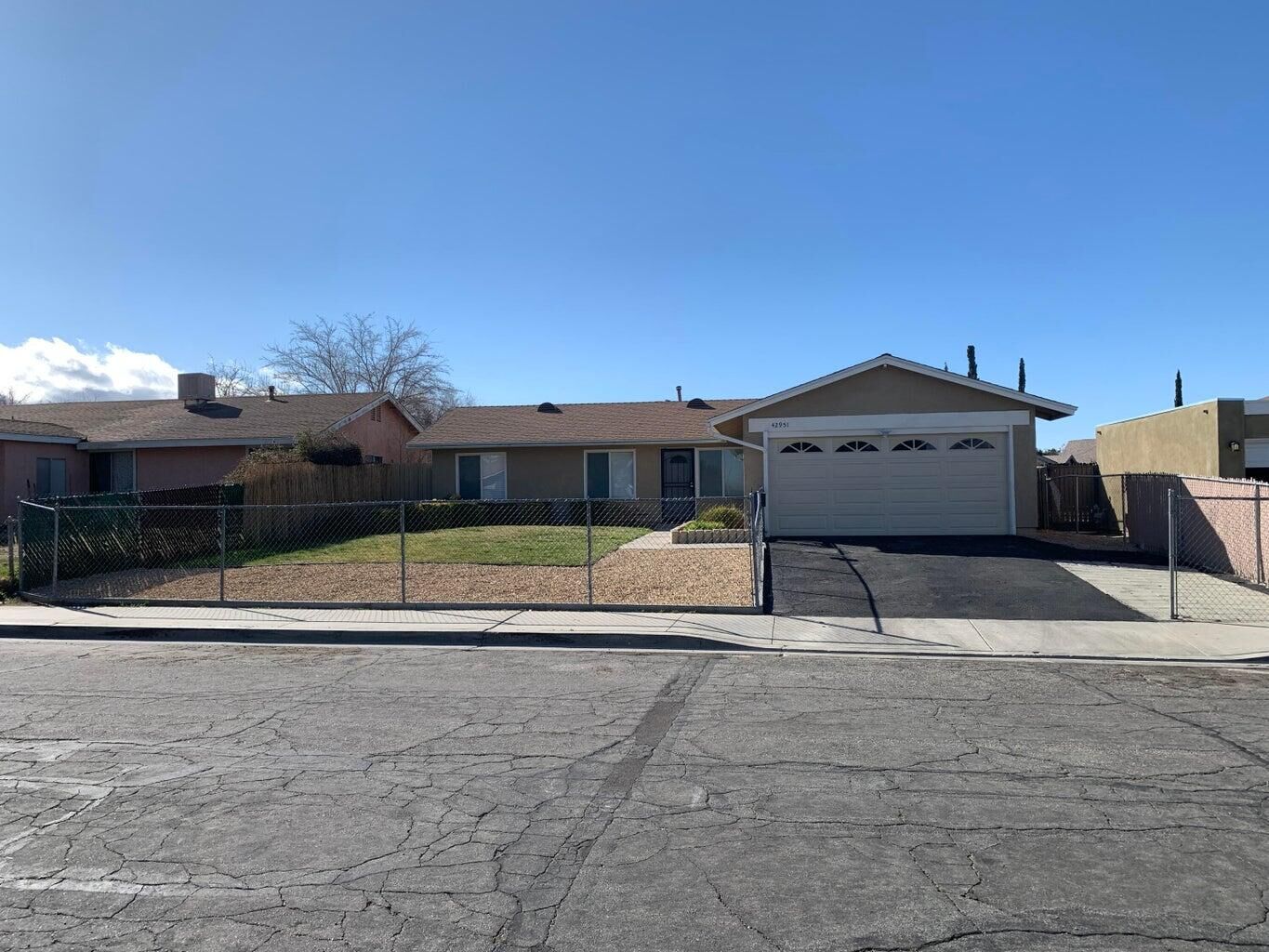 Property Photo:  42951 W Alexo Drive  CA 93536 
