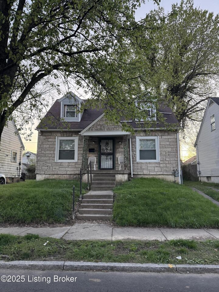 Property Photo: 840 S 31st St KY 40211