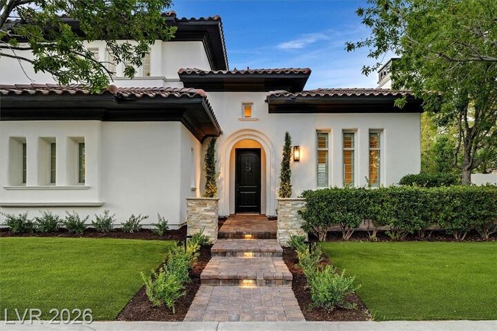Property Photo: 3844 Glasgow Green Drive NV 89141