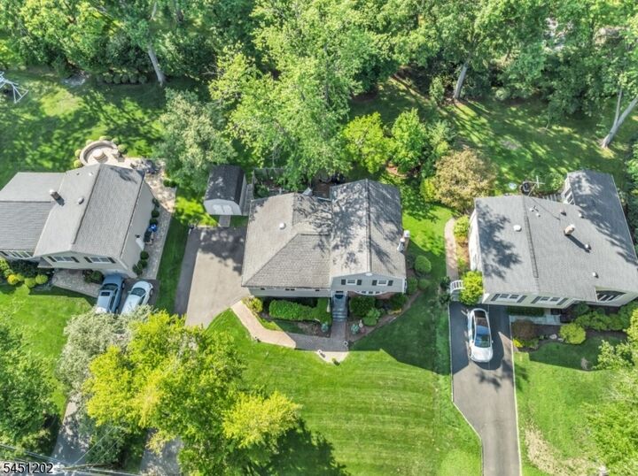Property Photo: 15 Etmore Pl NJ 07974
