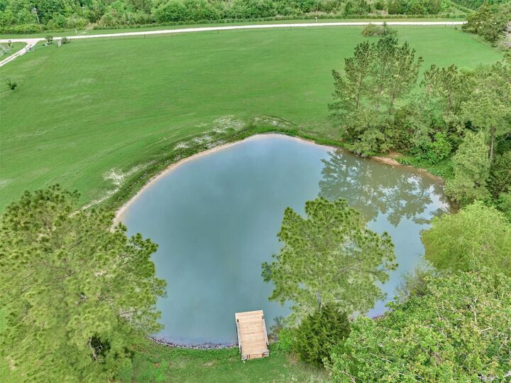 Property Photo: 88 Piney Point Road TX 77340