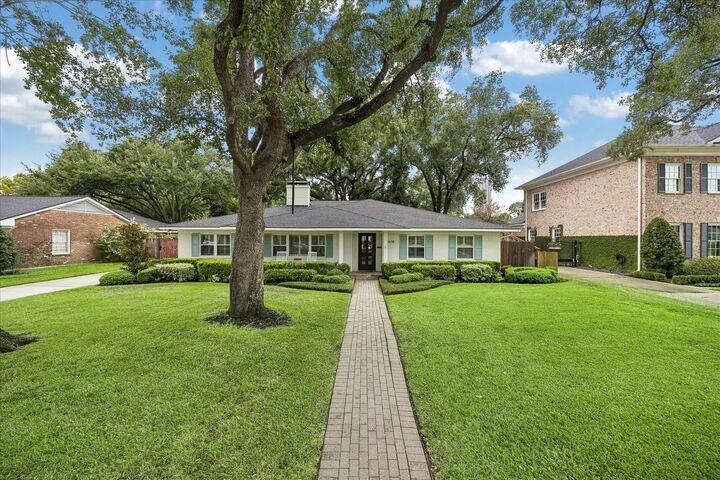 Property Photo:  5638 Piping Rock Lane  TX 77056 