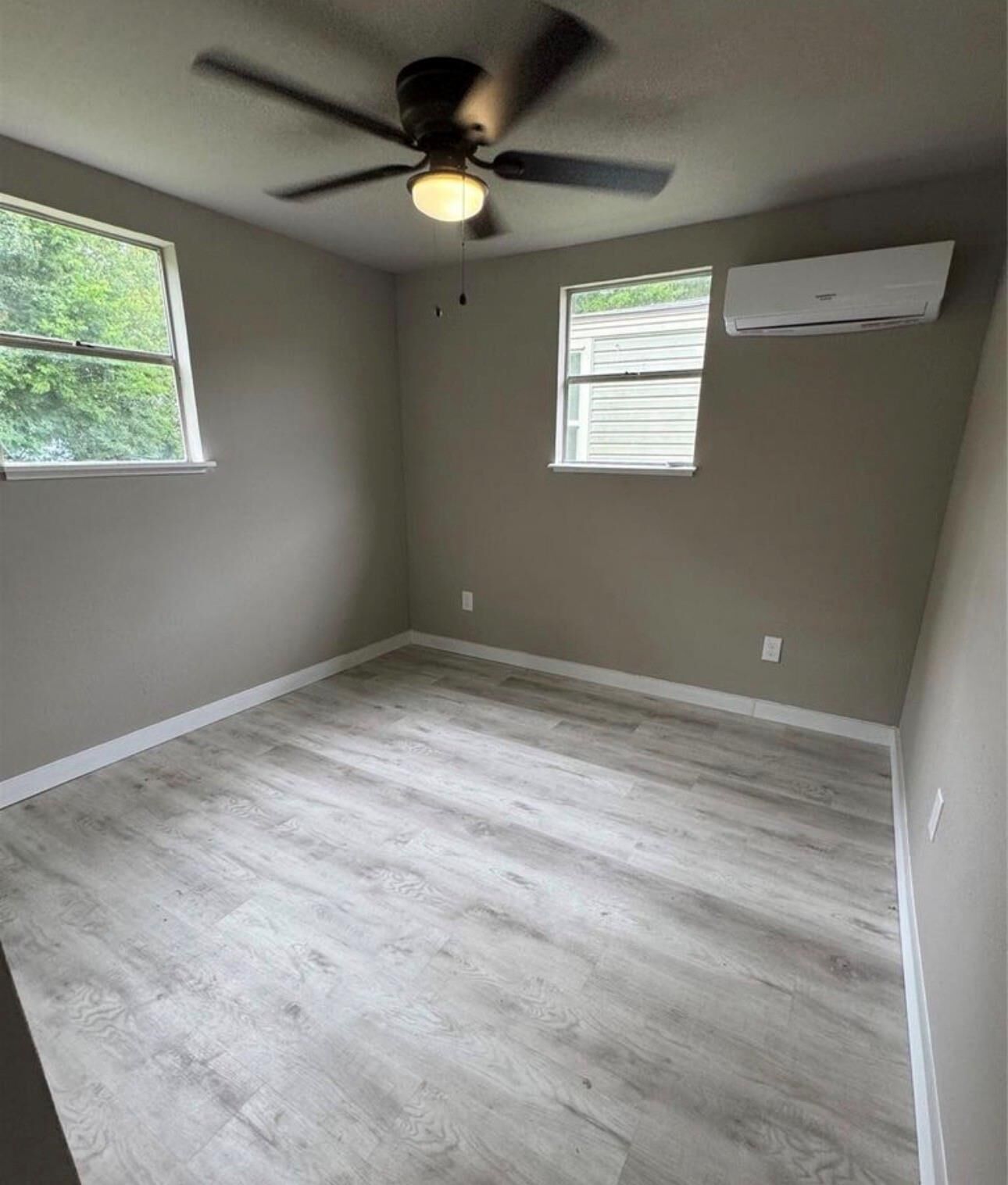 Property Photo:  5734 Grant Avenue  TX 77640 