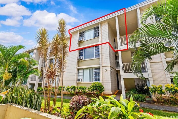 Property Photo:  98-1032 Moanalua Road 3-305  HI 96701 