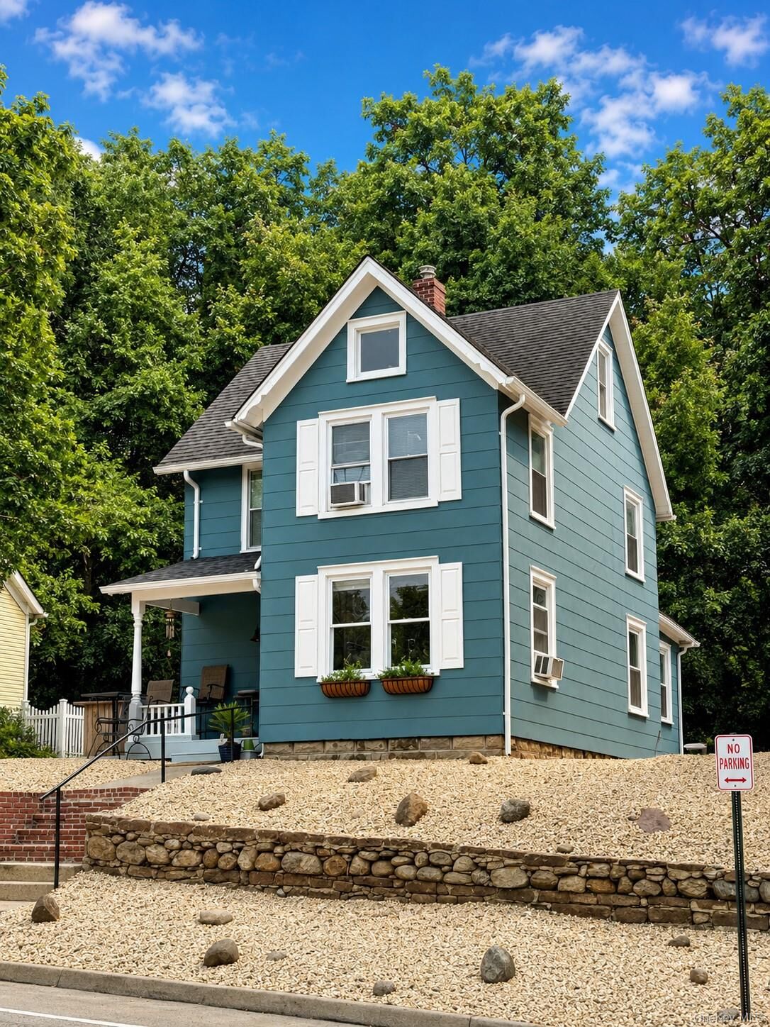 Property Photo:  78 Scudder Avenue  NY 11768 