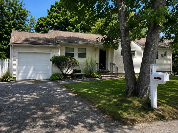 Property Photo:  643 Jayne Boulevard  NY 11776 