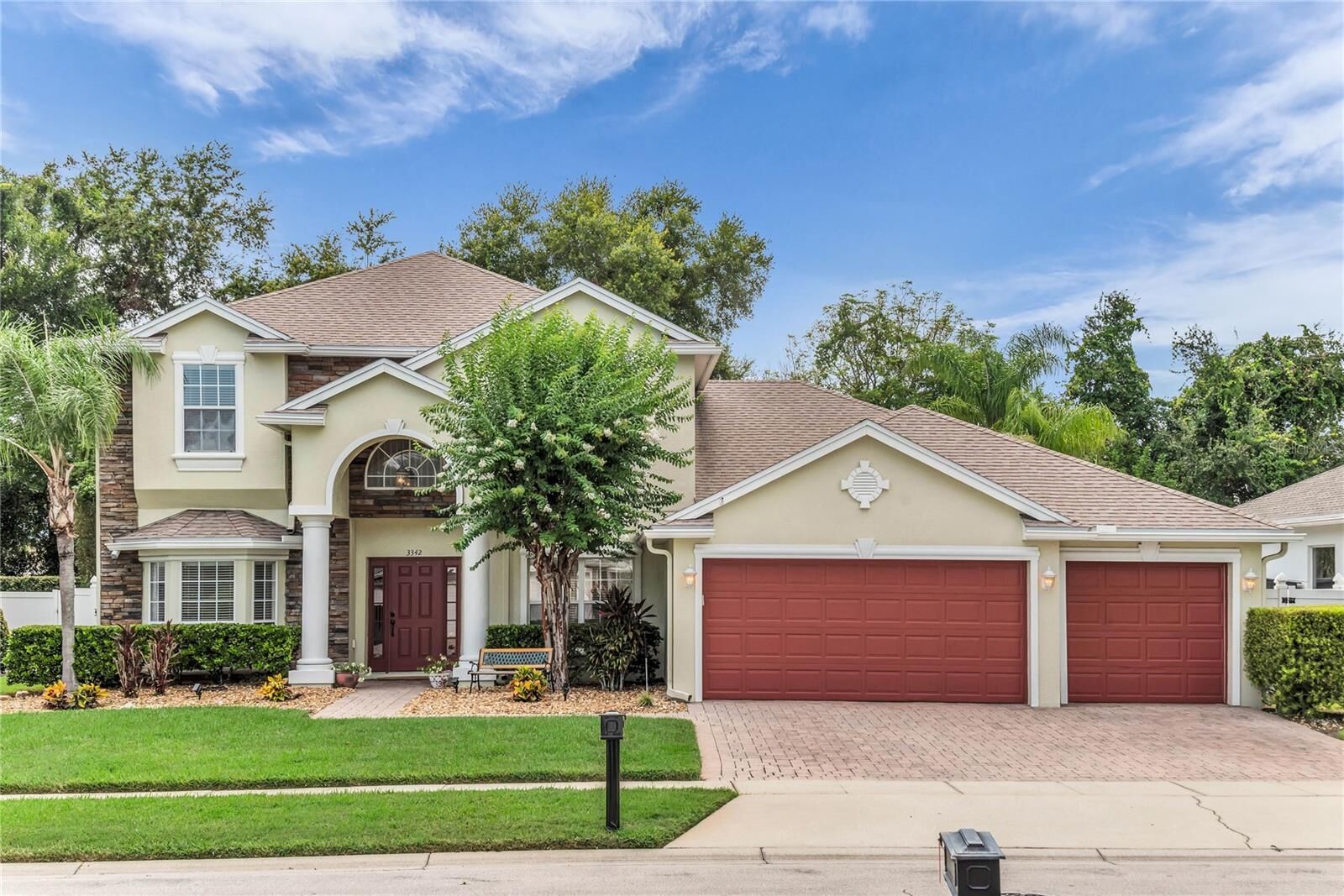 Property Photo:  3342 Herringridge Drive  FL 32812 